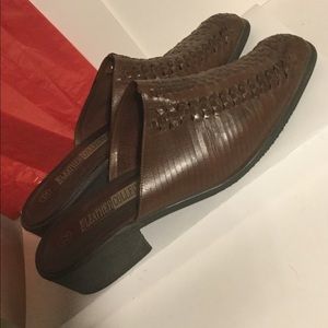 leather collection Shoes - The leather collection size 12 women slides shoes leather collection Shoes - The leather collection size 12 women slides shoes